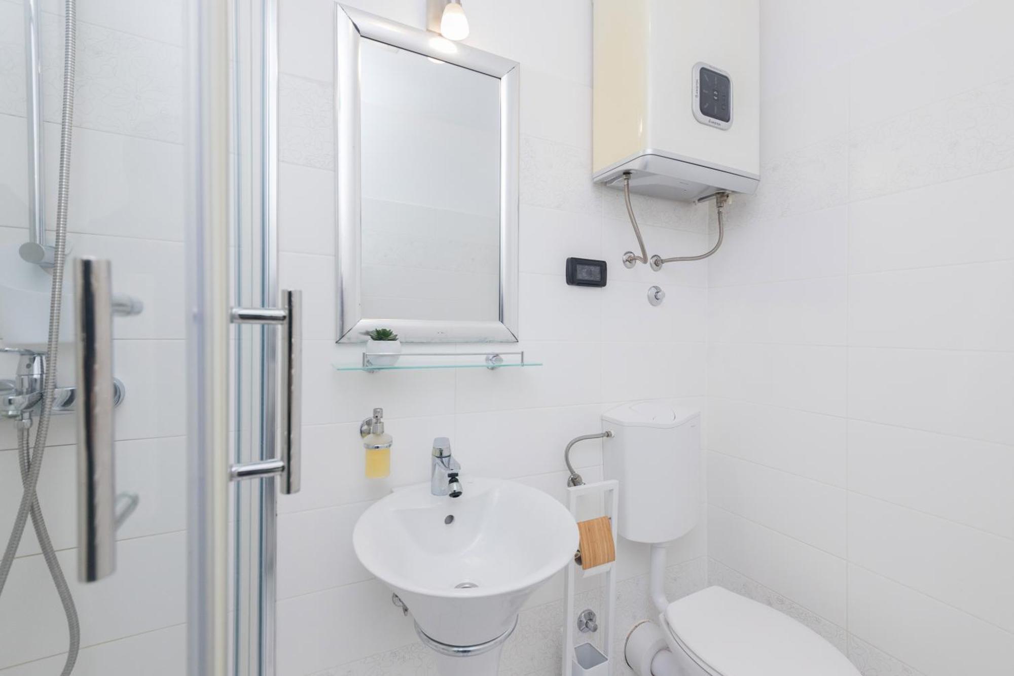 Apartment M&a *